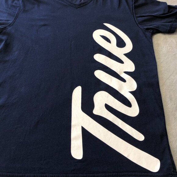 True Religion Navy & White Reverse Hem T-Shirt - Picture 5 of 10